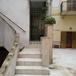 דירה Dimora San Giorgio Con Parcheggio Auto Privato גרבינה אין פוליה