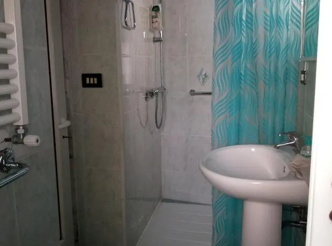 Dimora San Giorgio Con Parcheggio Auto Privato Apartman